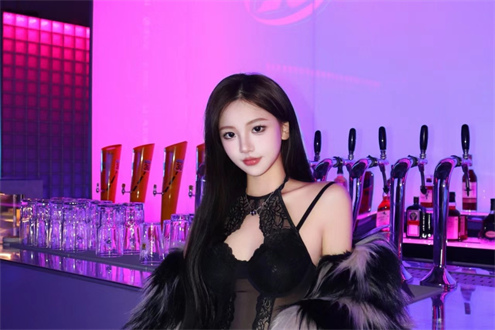 苏州顶级夜场模特佳丽招聘高薪日结招聘.有才有职有伯闻图片